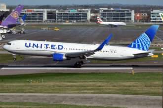 On July 7, a United Airlines Boeing 767 bound for London had to return to Newark due to issues with it's hydraulic systems.